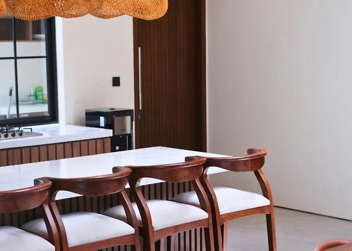 ヴィラ Ocean Breeze - 3 Bedroom Ocean View ジンバラン